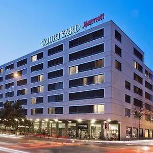 Courtyard By Marriott North Hotel Zurich